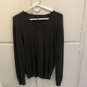 Gap olive sweater L